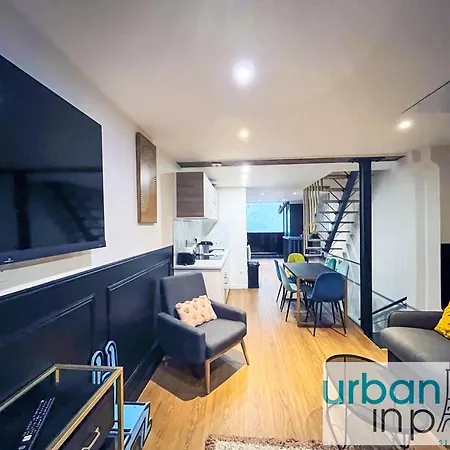 Urbanflat 31 - Rare Loft Triplex Pour 10 A Apartmán *